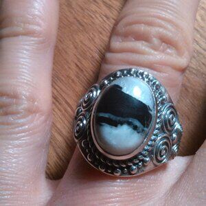Artisan Crafted White Buffalo Sterling Silver Celestial Ring (Size 7)